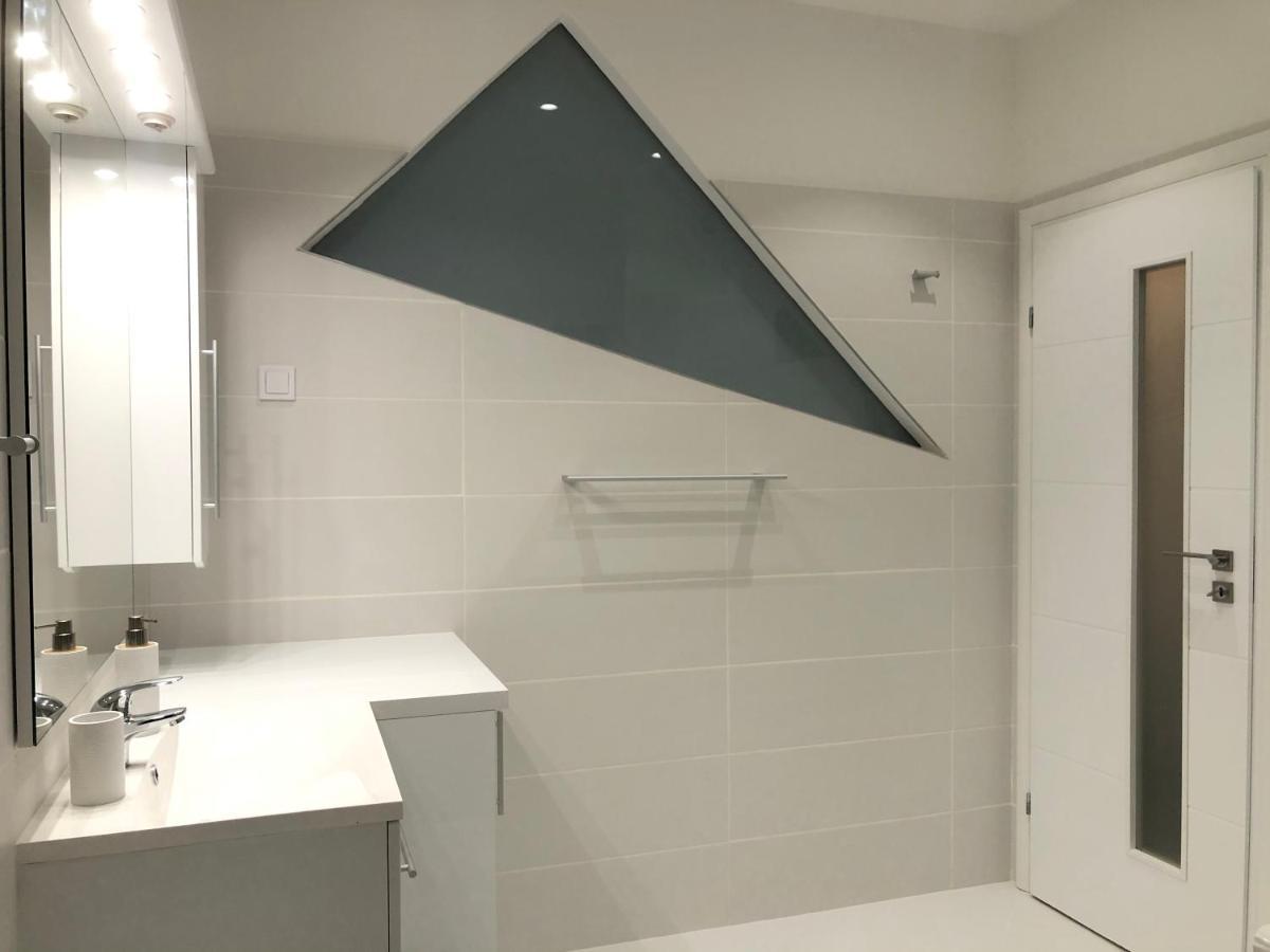 Stylish Westpark 2 Residence Lake View W8 布加勒斯特 外观 照片