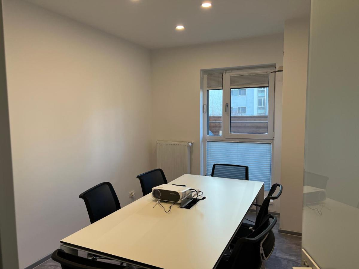 Stylish Westpark 2 Residence Lake View W8 布加勒斯特 外观 照片